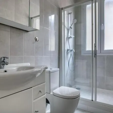 120 M2 Vue Sur Tour Eiffel Appartement *