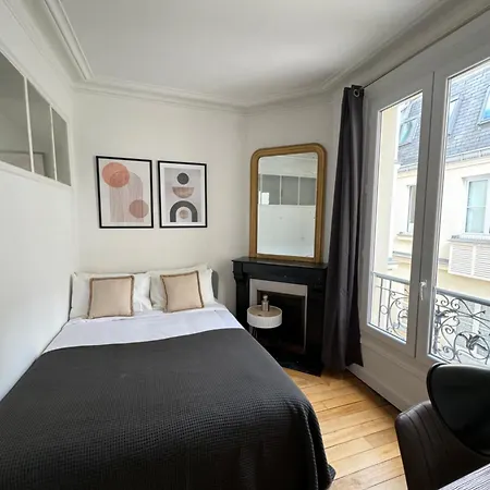 120 M2 Vue Sur Tour Eiffel Paris